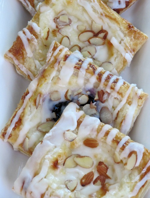 Easy Cream Cheese and Fruit Pastries