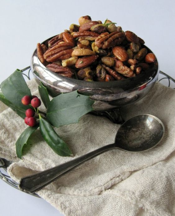 Saturday Finds: Hostess Gifts