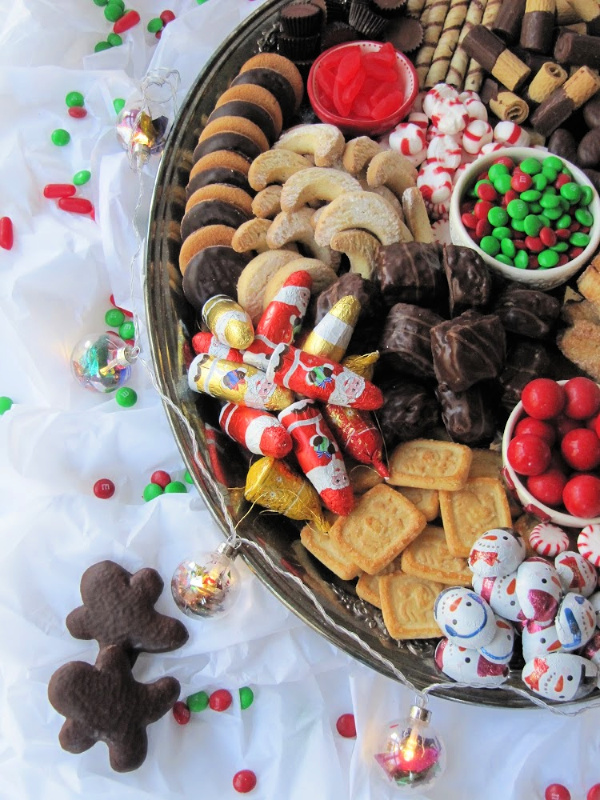 Christmas Cookie & Candy Dessert Board 