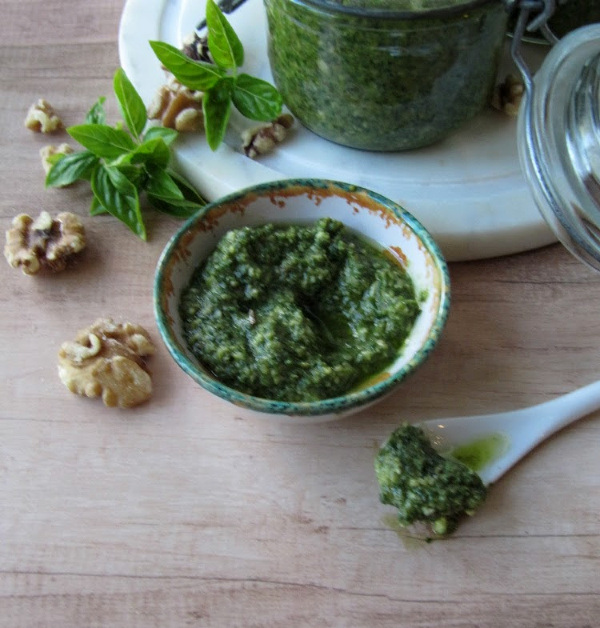 Basil pesto with walnuts.