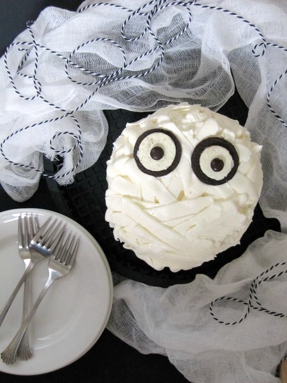 Mummy Cake