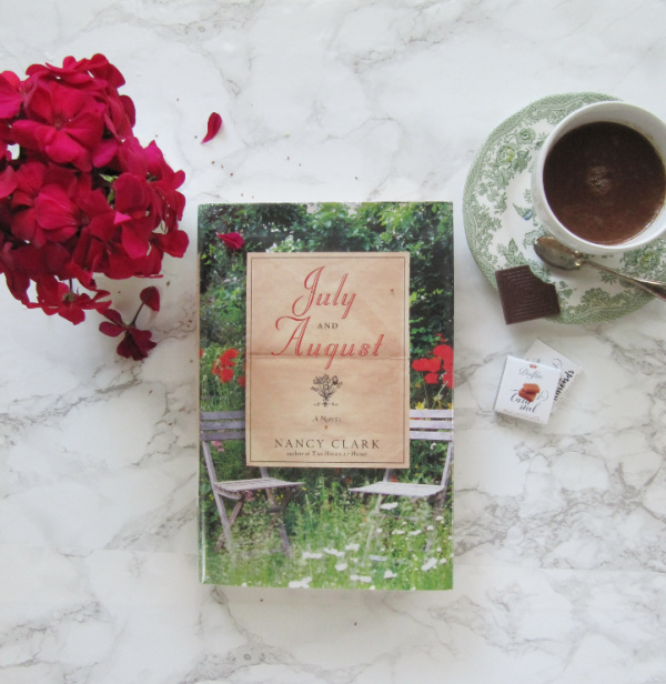 Friday Favorites from Love & Olive Oil, Inspired By Charm, Simply Delicious and More