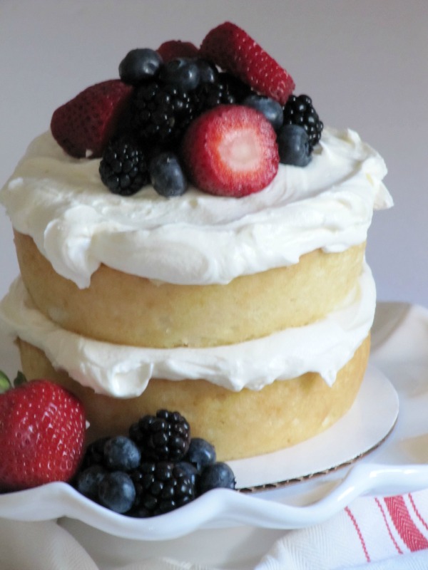 4th-july-cake-fresh-fruit topping