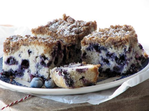 Friday Favorites no 484 Blueberry Coffeecake with Spriced Crumble Topping