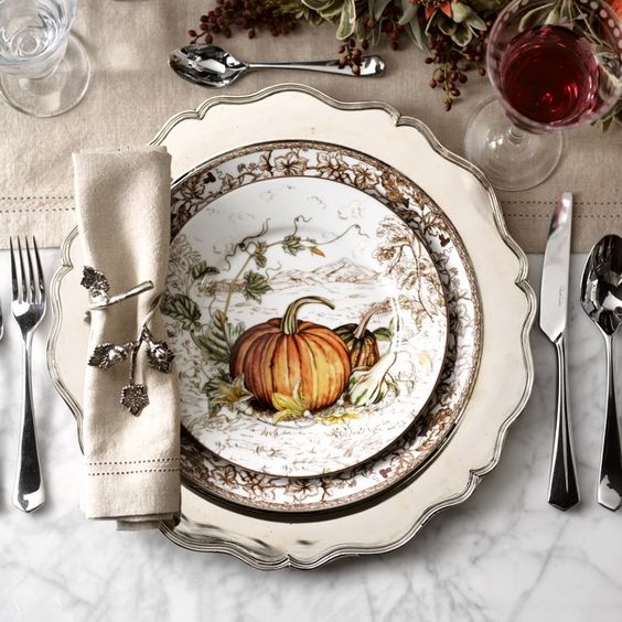 Williams Sonoma fall pumpkin plates