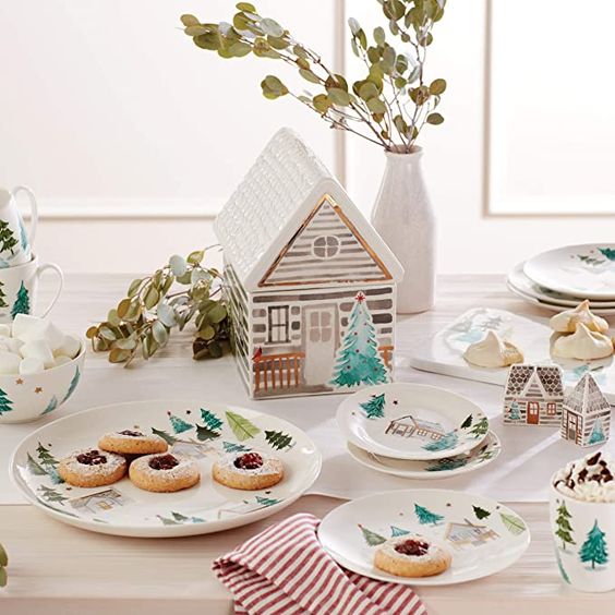 Lenox cookie Jar shopped like a gingerbread house. 