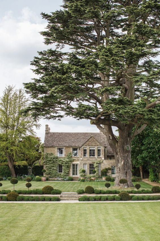 Southrop Manor house. 