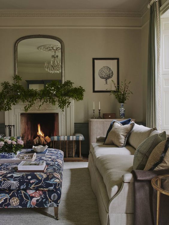 Sims Hilditch. living room.