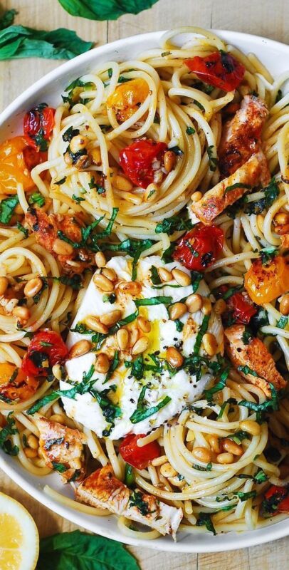 Chicken Spaghetti with Burrata and Lemon Butter Garlic Sauce.