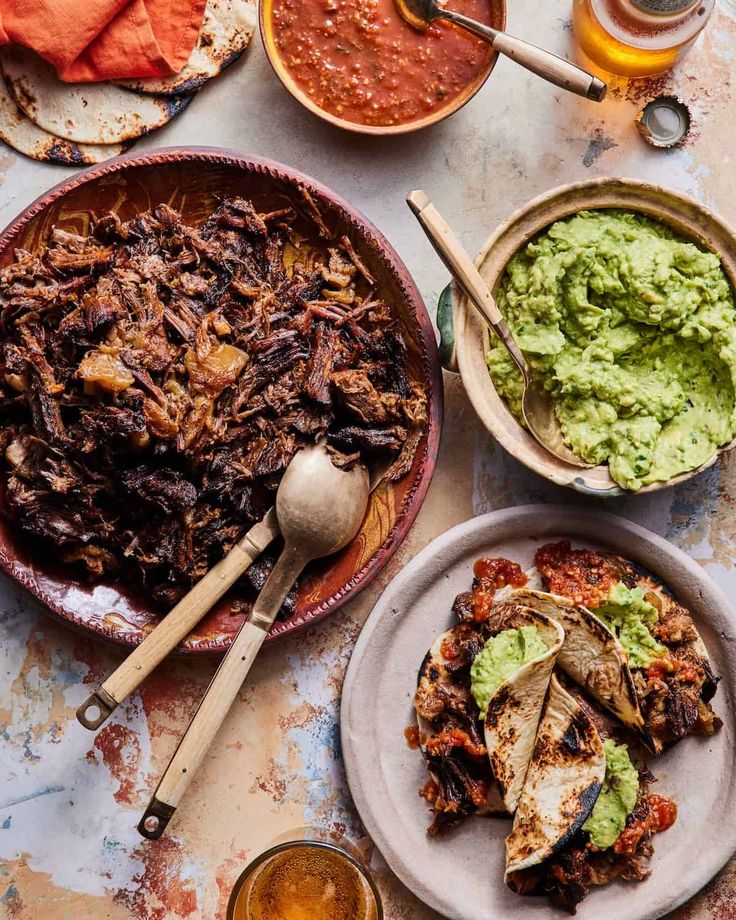 What's Gabby Cooking Chuck Roast Tacos. 