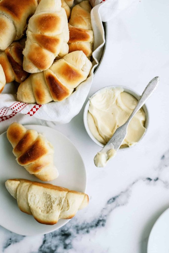Lion house rolls and honey butter.