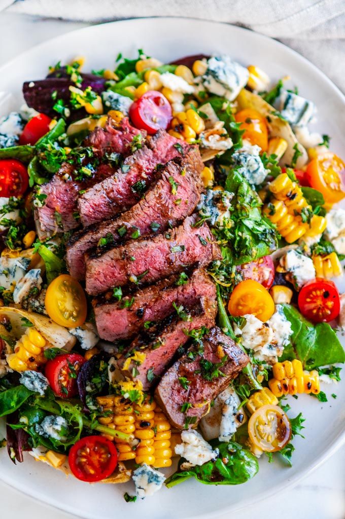 BALSAMIC STEAK GORGONZOLA SALAD WITH GRILLED CORN.