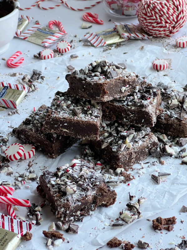 GHIRARDELLI Peppermint Bark Brownies and candy canes.