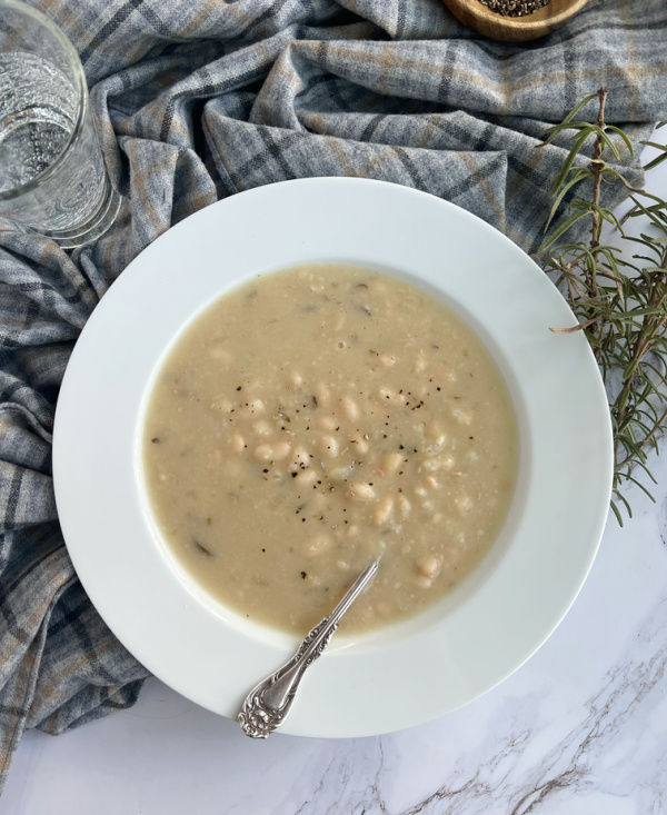 Cosy Soups for Fall and winter White bean soup