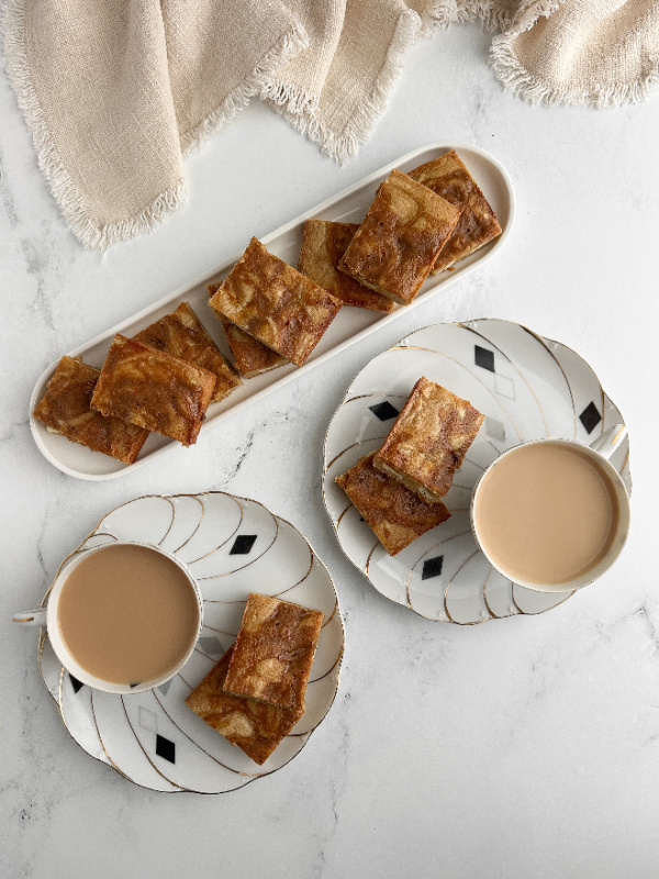 Vietnamese coffee swirled white chocolate blondies!